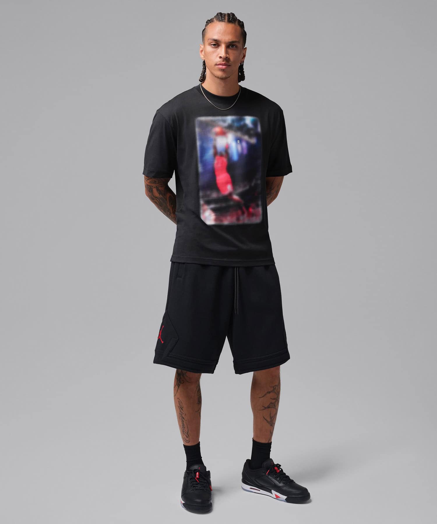 JORDAN BRAND M J BRK NC PSTR 85 SS CREW BLACKの画像