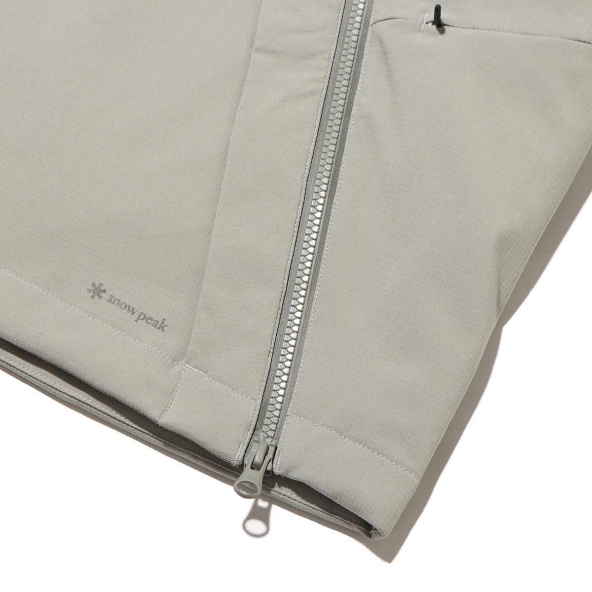snow peak Thermal Insulation Effected Rain Jacket Grey 23FA-Iの画像