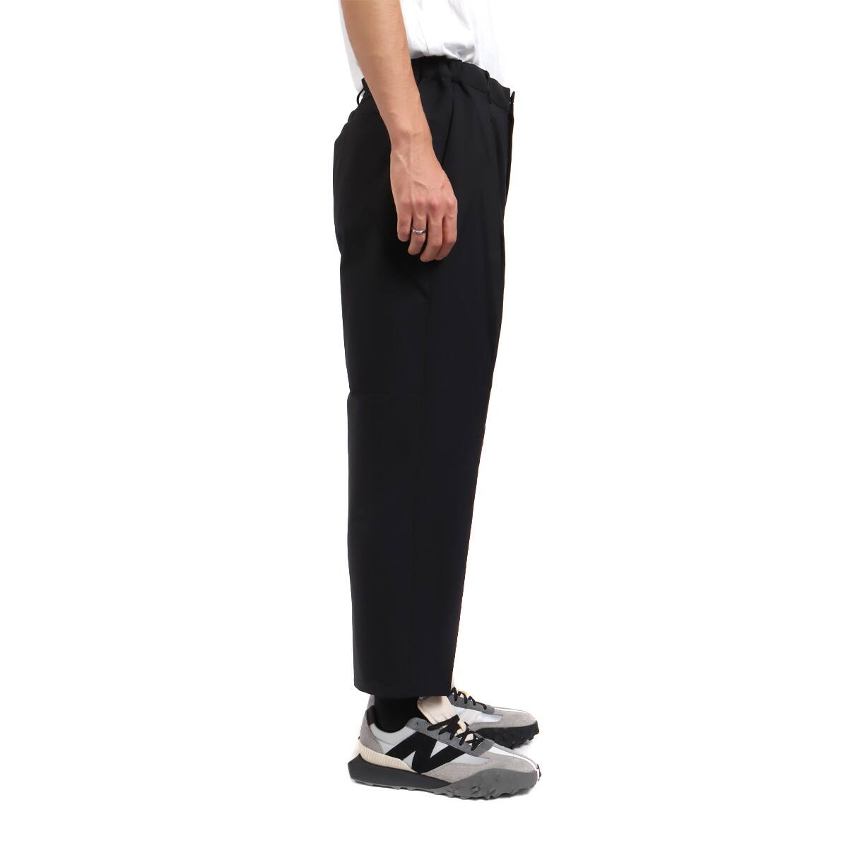 New Balance Met 24 WIDE TAPERED FIT PANTS BLACK 21FW-I