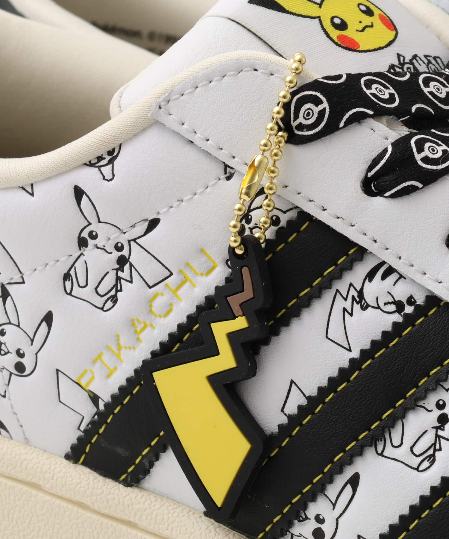 adidas POKEMON SUPERSTAR II FTWWHT/CBLACK/GOLDMTの画像