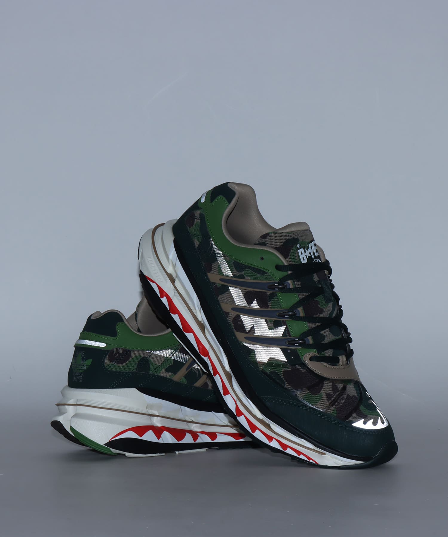 adidas ADISTAR HRMY BAPE HEMP/IRONMT/OWHITEの画像