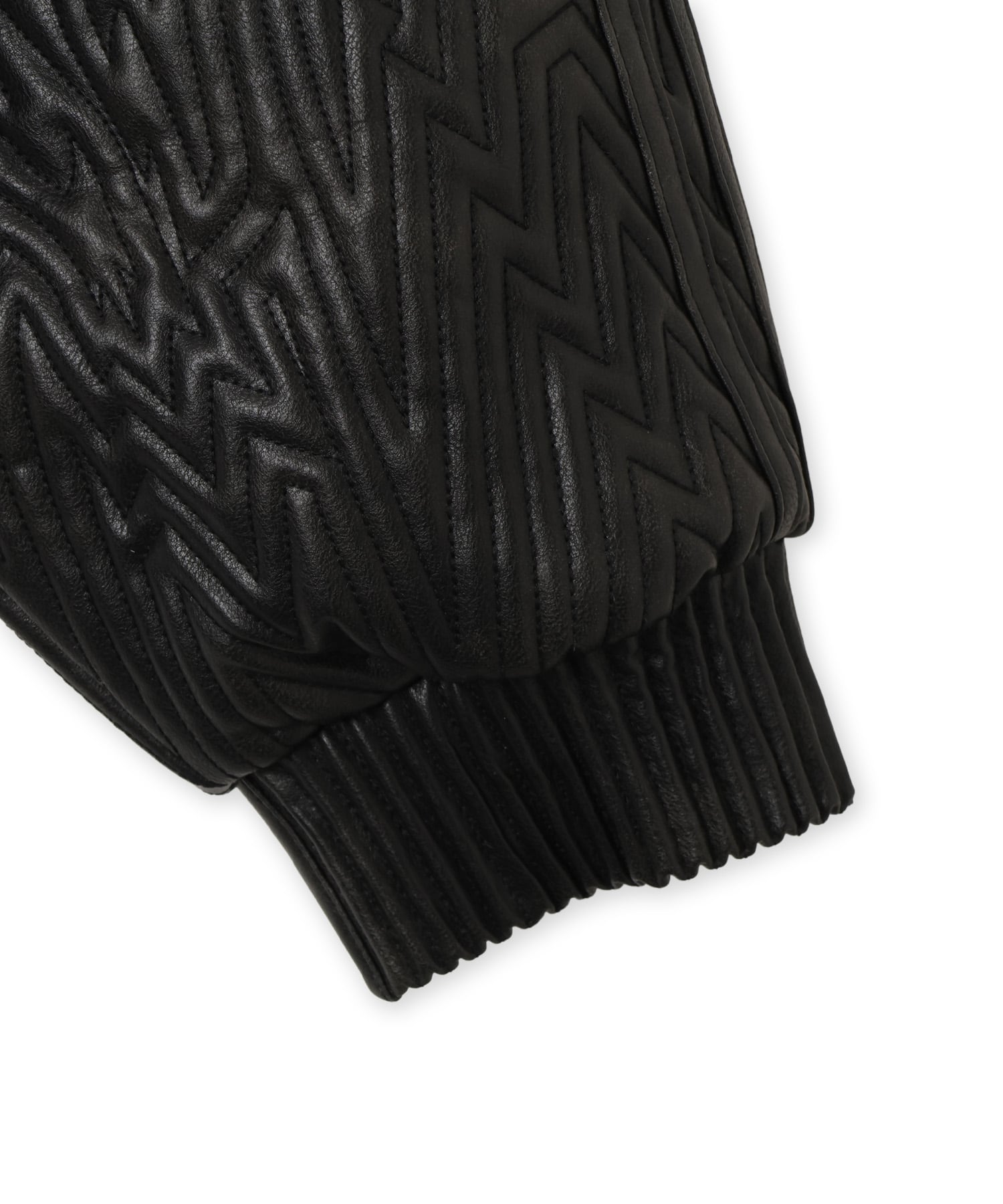 adidas POKEMON PLEATHER JACKET ブラックの画像