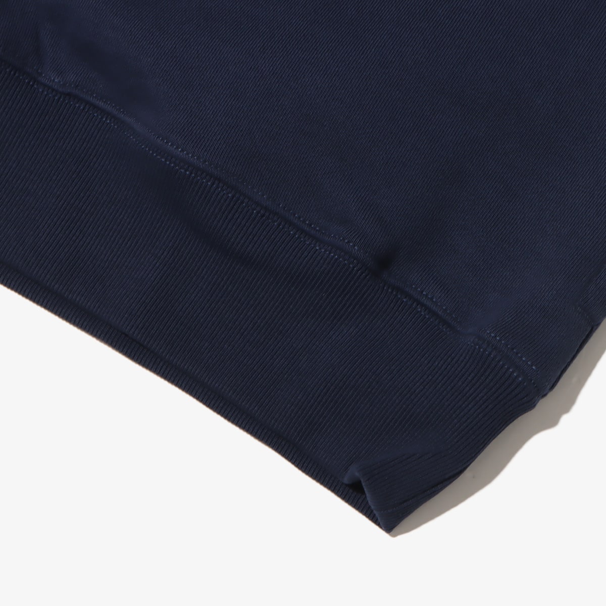 atmos Signature logo Crew Neck NAVYの画像