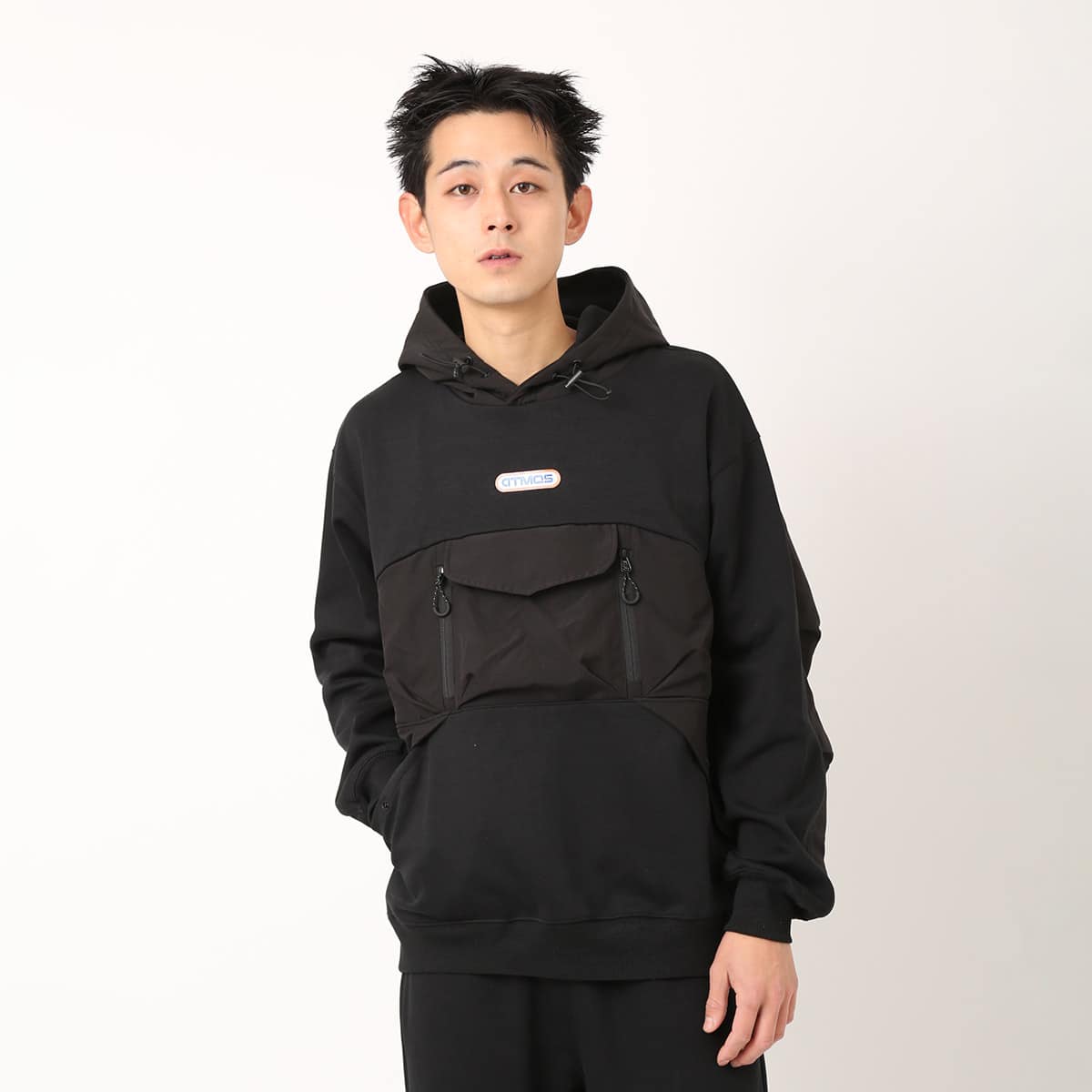 atmos TECHNICAL Hooded Sweatshirt BLACKの画像