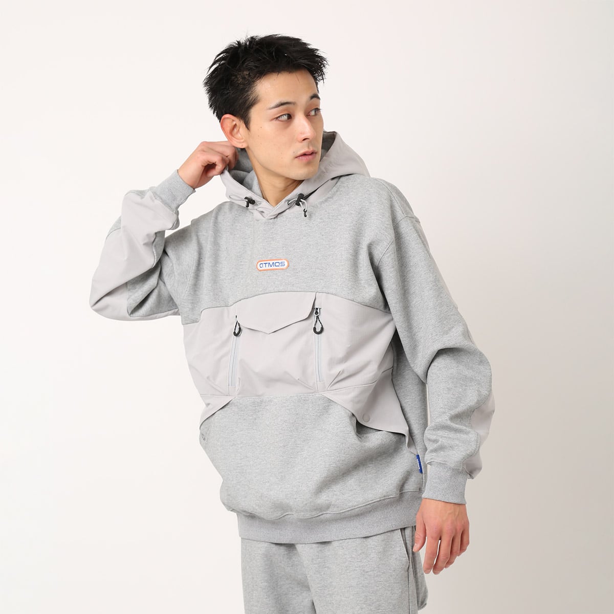 atmos TECHNICAL Hooded Sweatshirt GRAYの画像