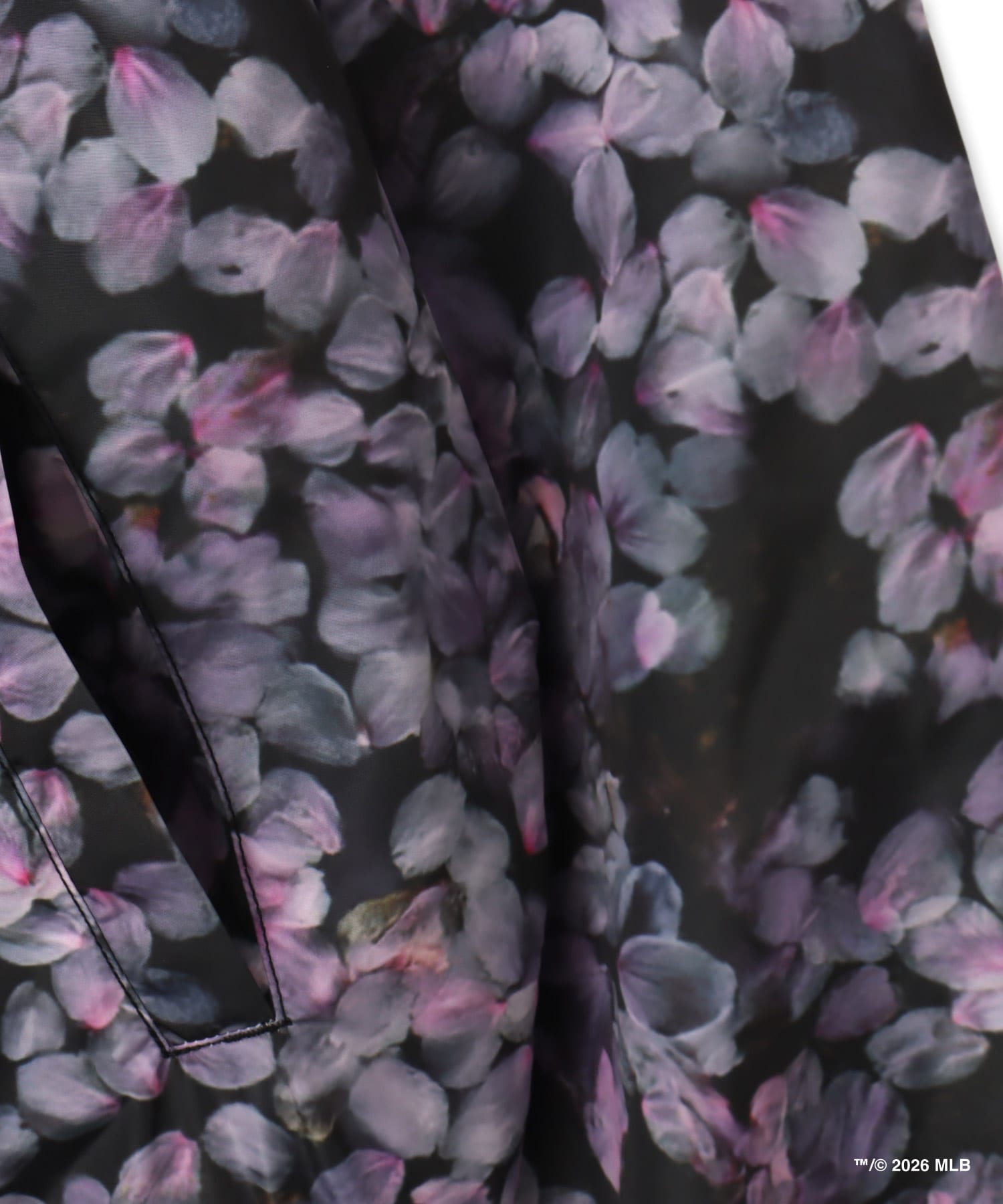 atmos x MLB Reversible Jacket 【SAKURA】 NAVYの画像