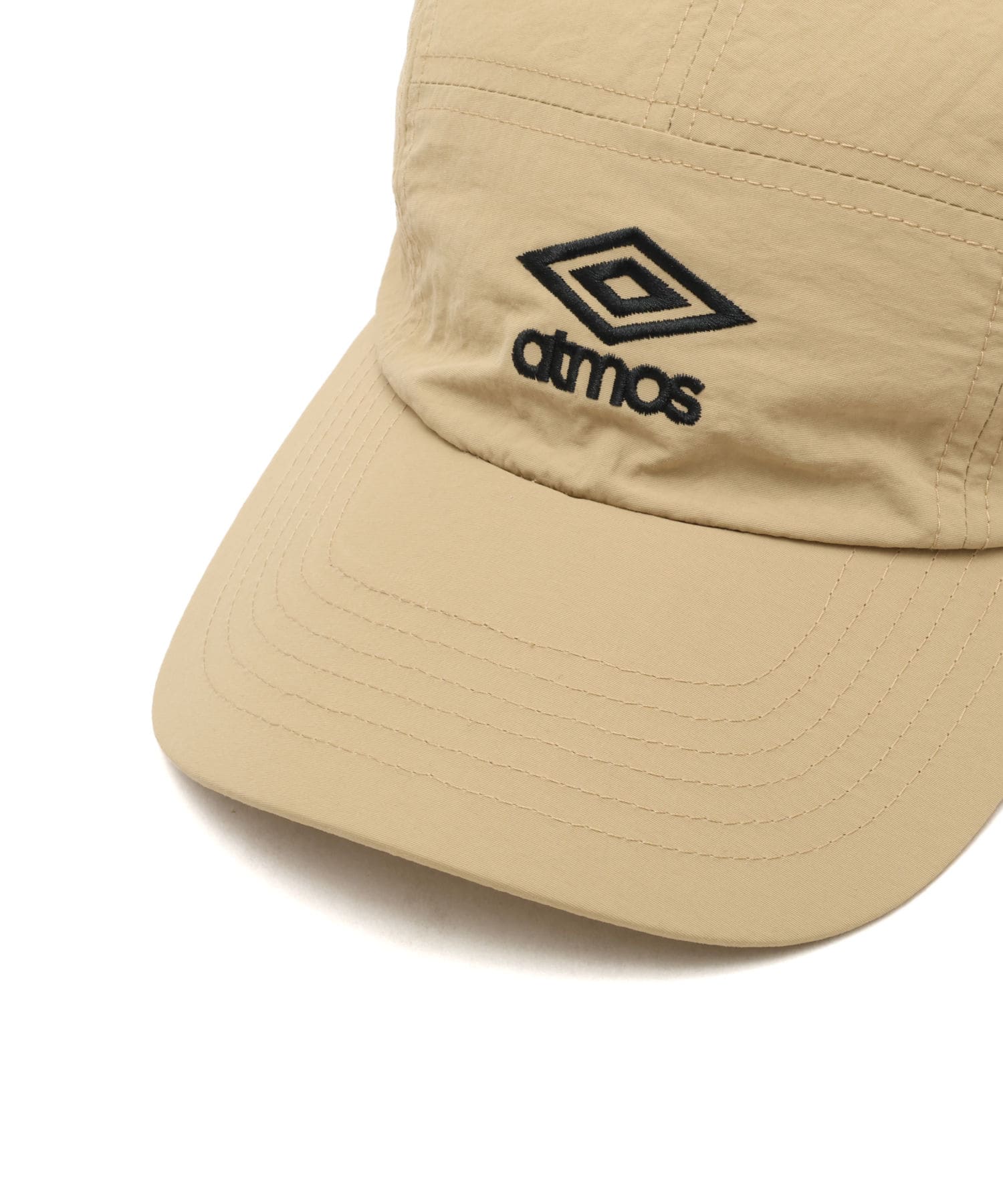 UMBRO x atmos Cap BEIGEの画像
