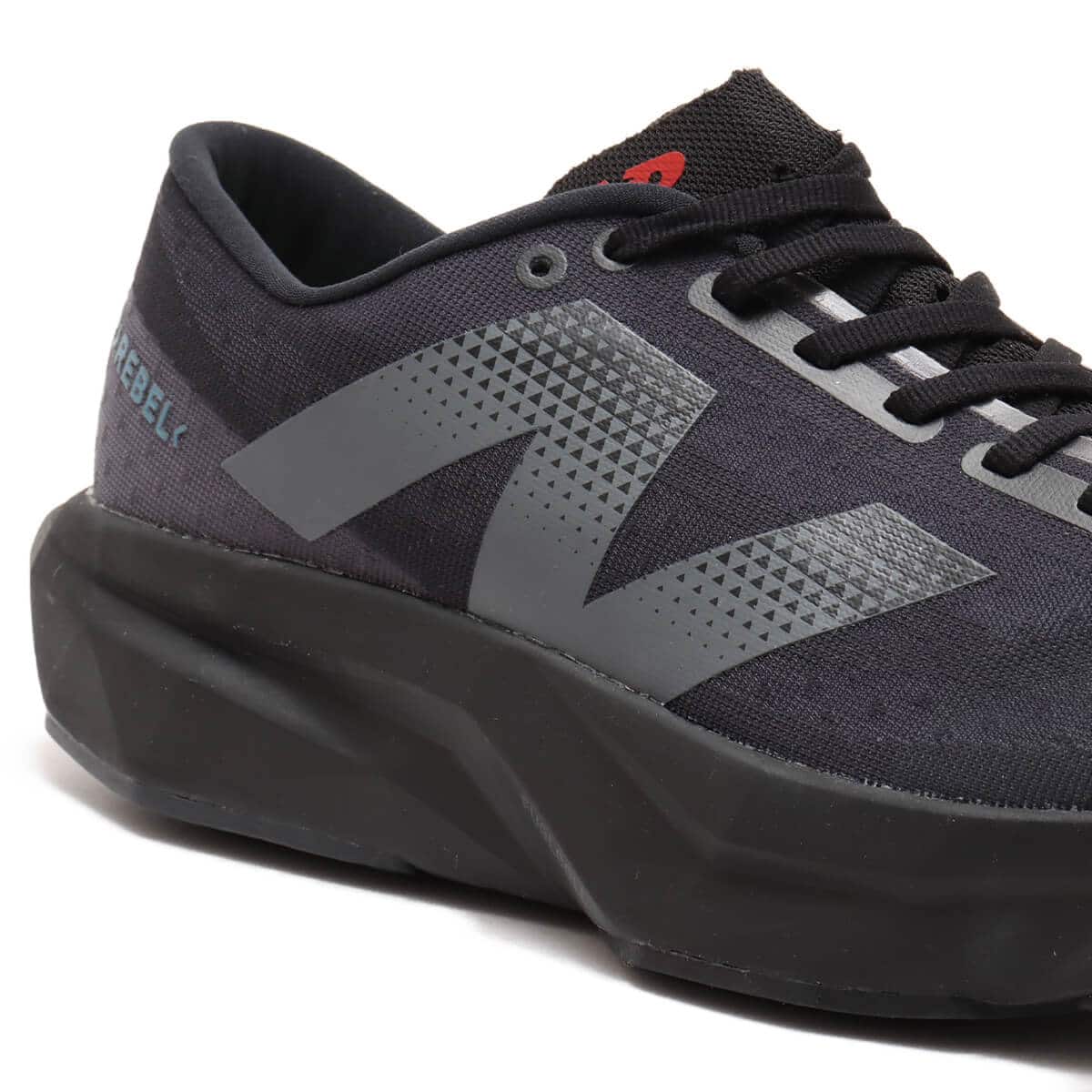New Balance MFCXLB4 BLACK 24SS-Iの画像