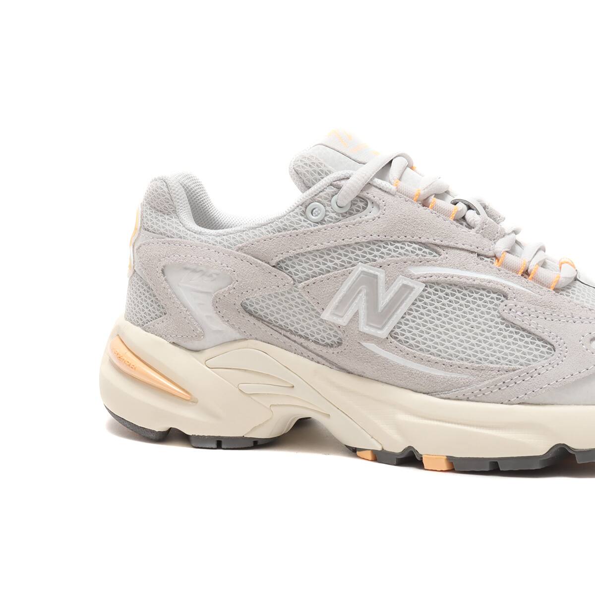 New Balance ML725I GREYの画像
