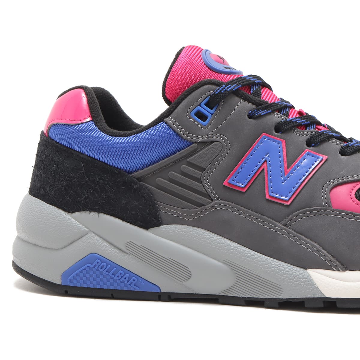 New Balance MT580SFC GRAY の画像