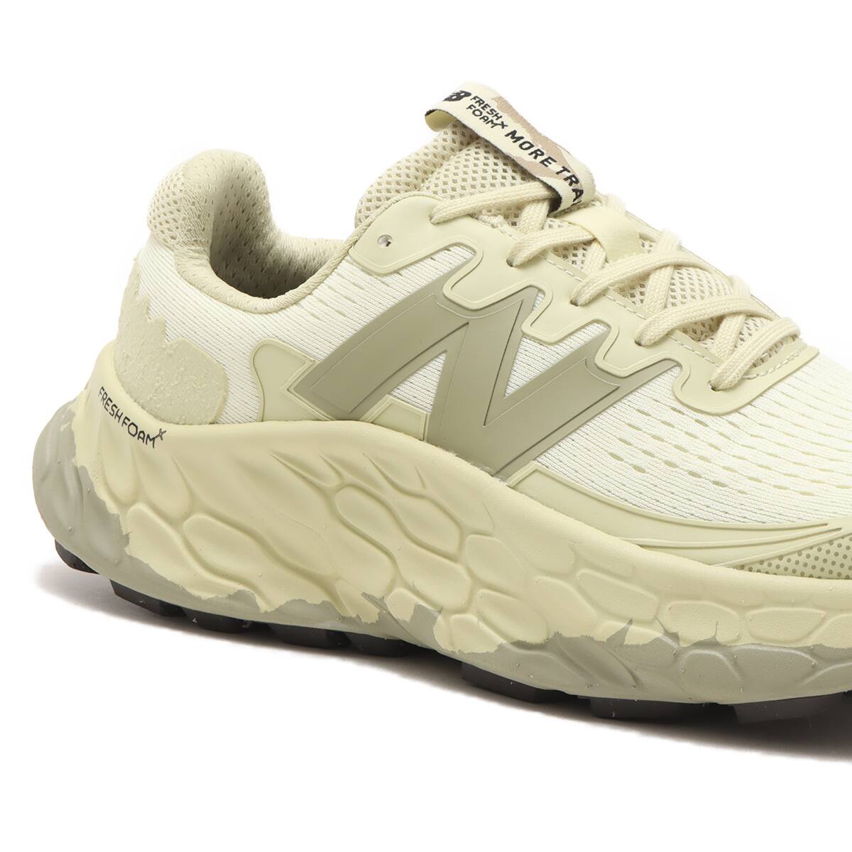 New Balance MTMORNGR BEIGEの画像