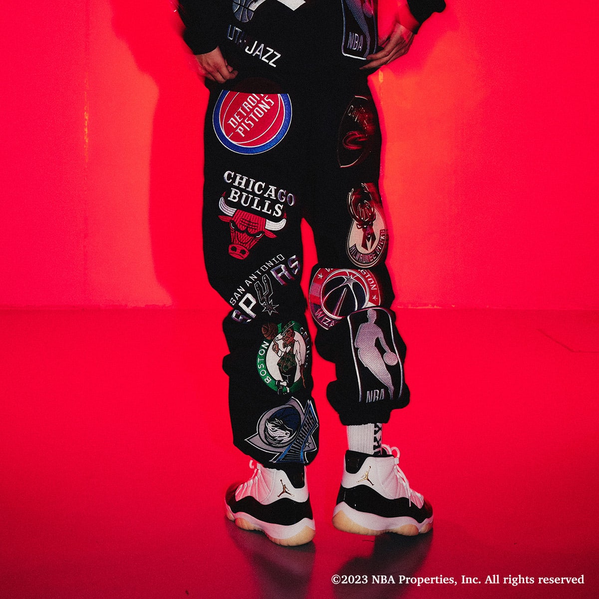NBA Wappen Sweat Pants BLACK 23FW-Sの画像