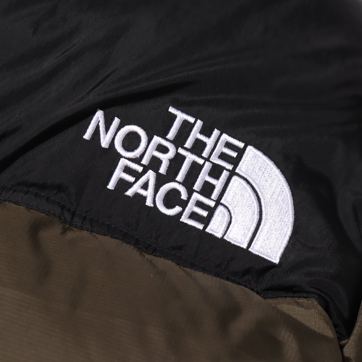 THE NORTH FACE NUPTSE HOODIE ニュートープ 23FW-I