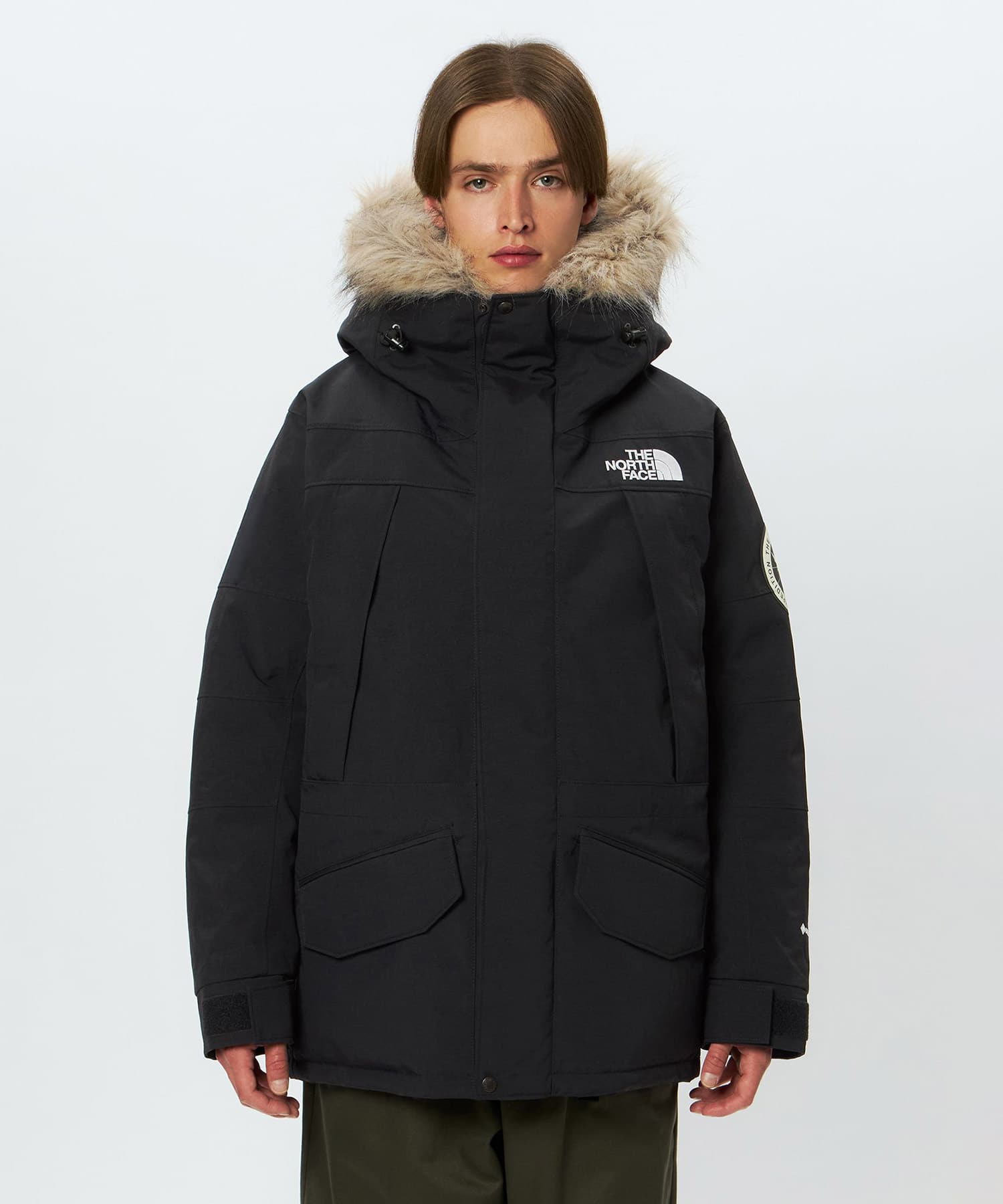 THE NORTH FACE Antarctica Parka ブラックの画像