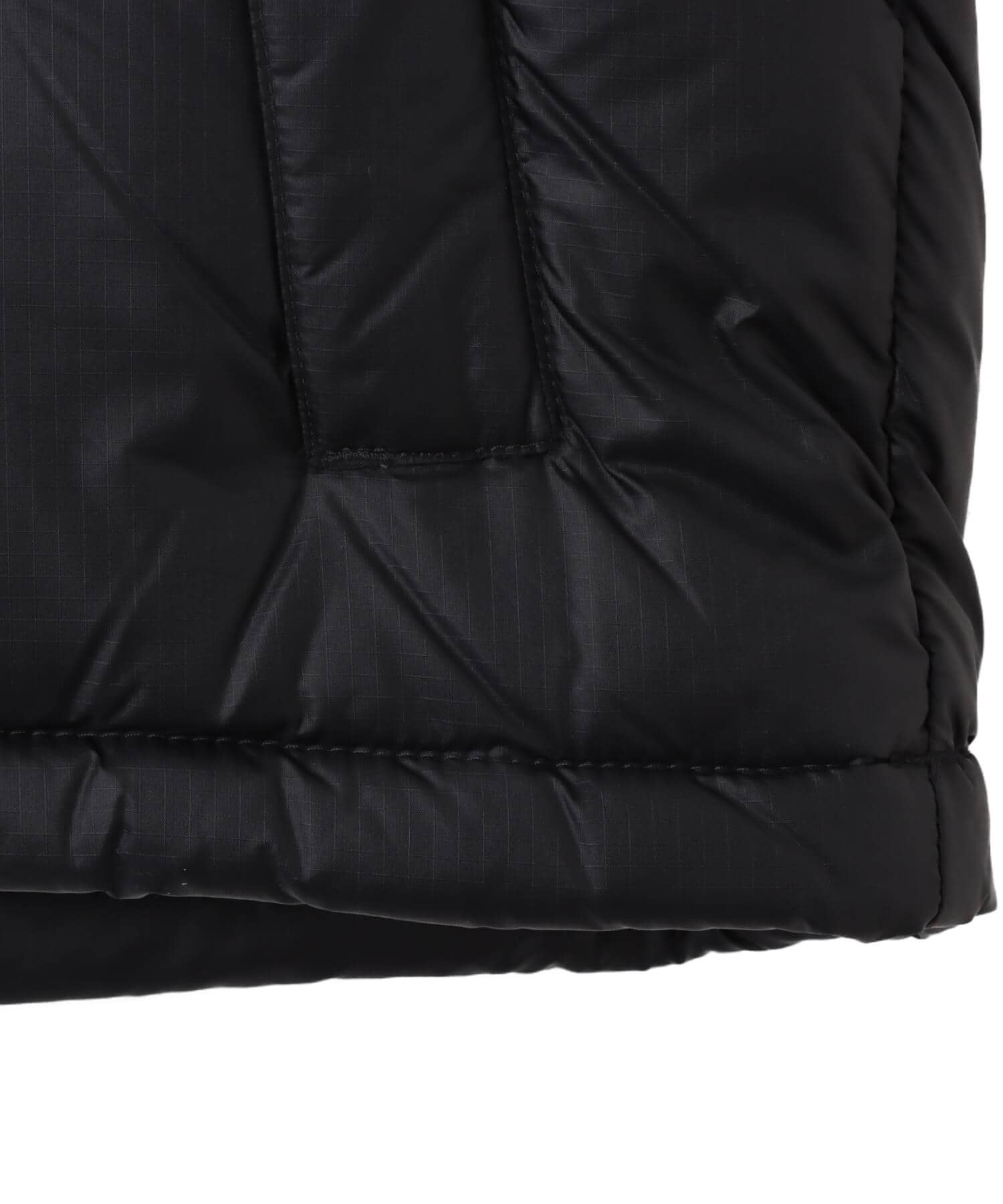THE NORTH FACE Womens Short Nuptse Jacket ブラックの画像