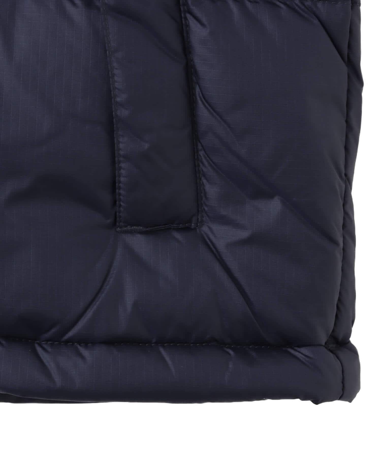 THE NORTH FACE Womens Short Nuptse Jacket ブラックxアーバンネイビーの画像