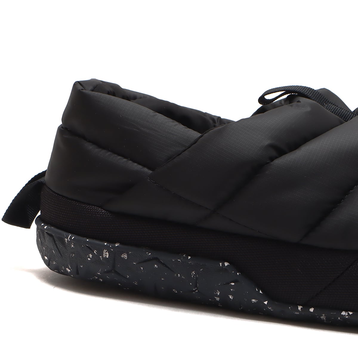 THE NORTH FACE NUPTSE DOWN MULE TNFブラック×TNFホワイト 22FW-Iの画像