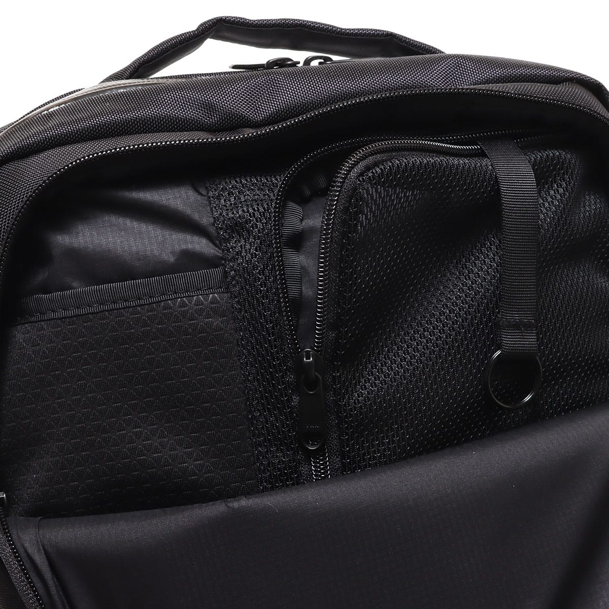 THE NORTH FACE SHUTTLE DAYPACK SLIM BLACK 22SS-I