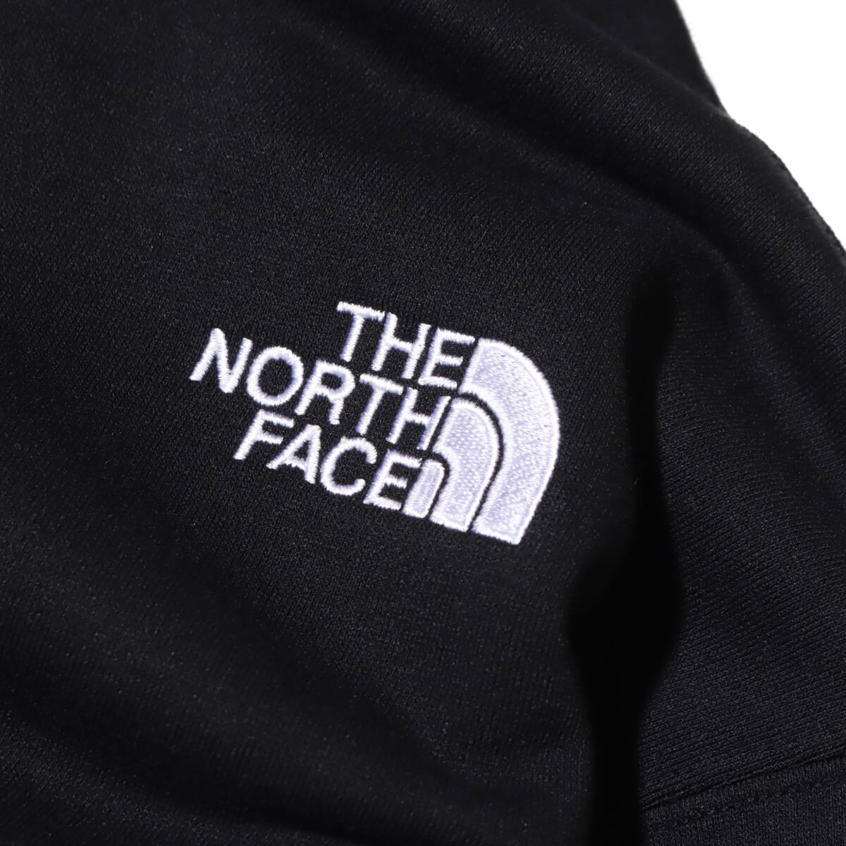 THE NORTH FACE SQUARE LOGO HOODIE BLACK 23FW-Iの画像