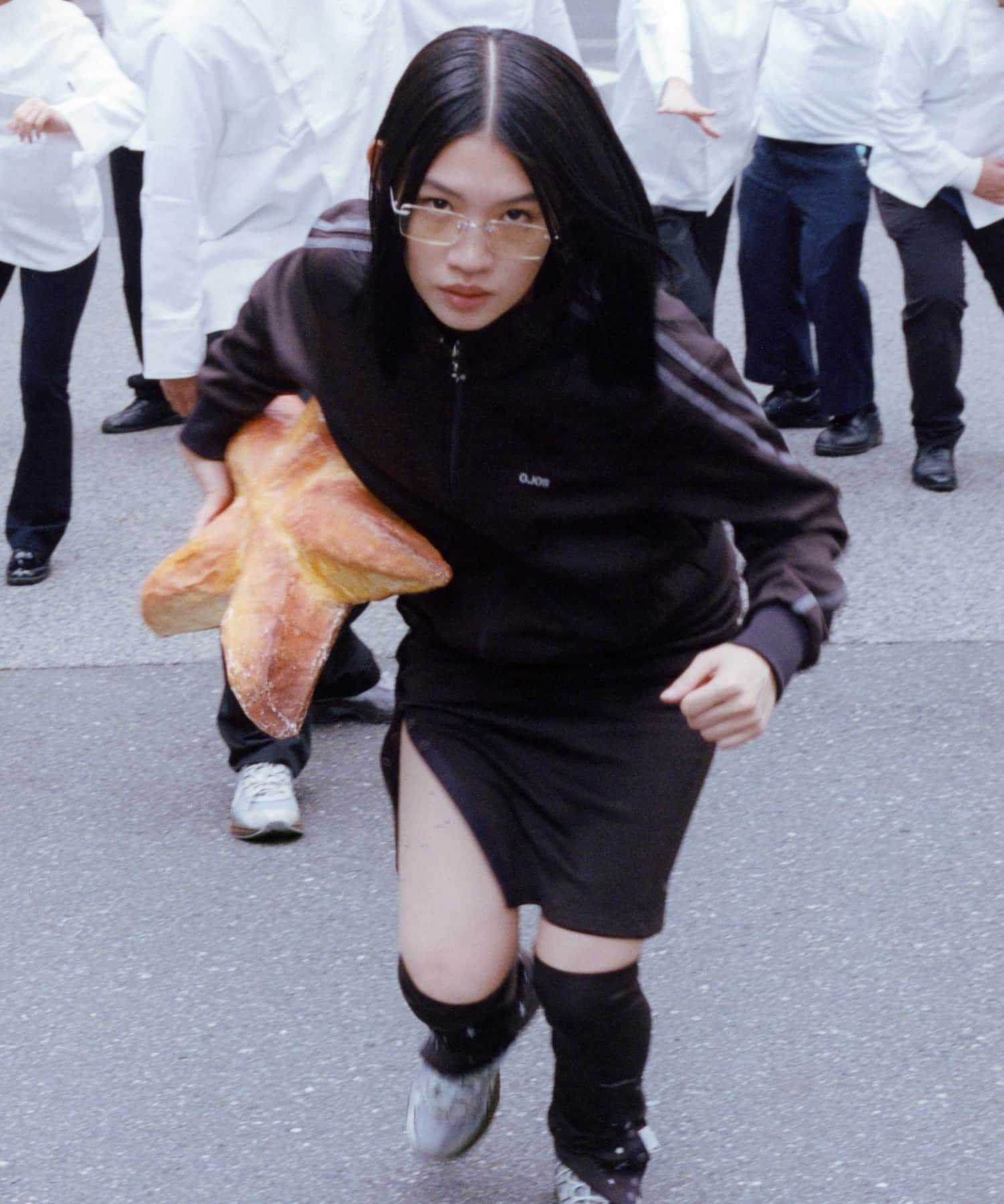 OJOS x ATMOS PINK Slit Skirt + Leg Warmer Set BROWNの画像