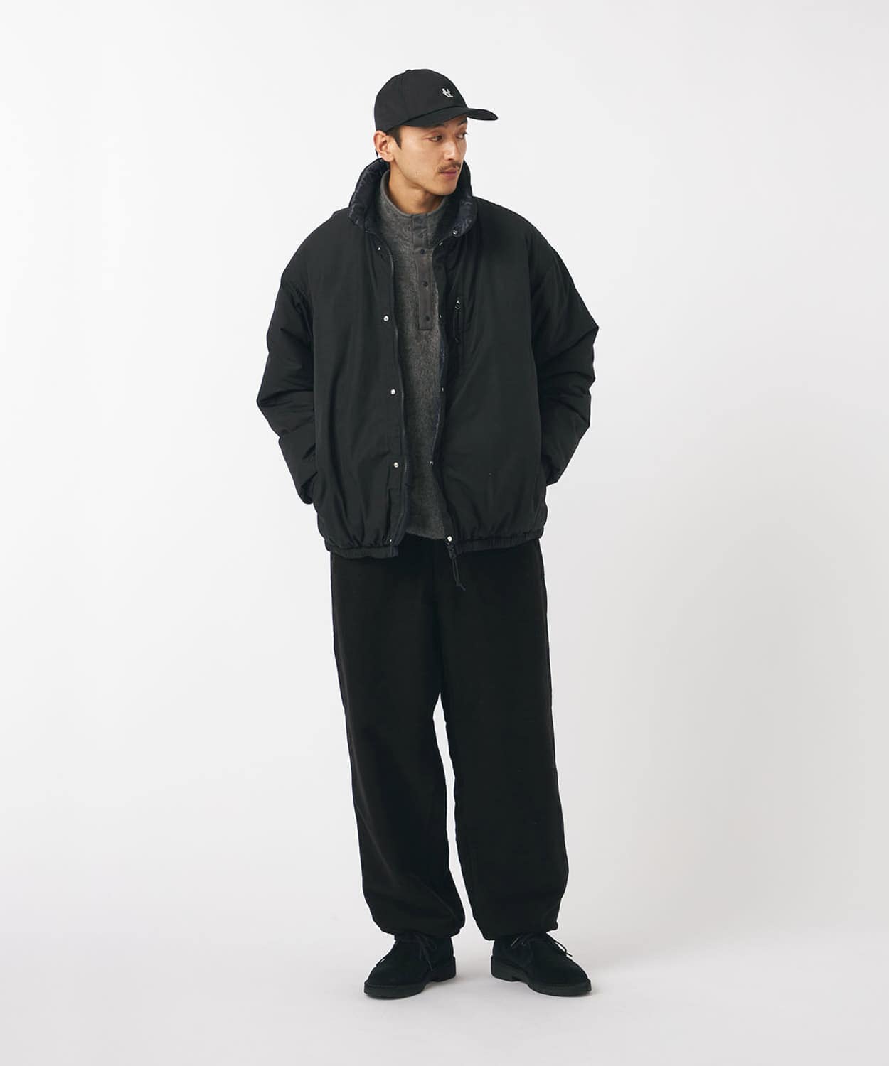 nanamica Reversible Insulation Jacket Blackの画像