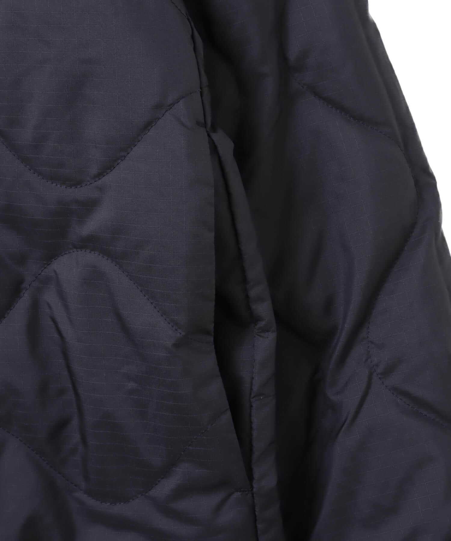 nanamica Reversible Down Cardigan Navyの画像