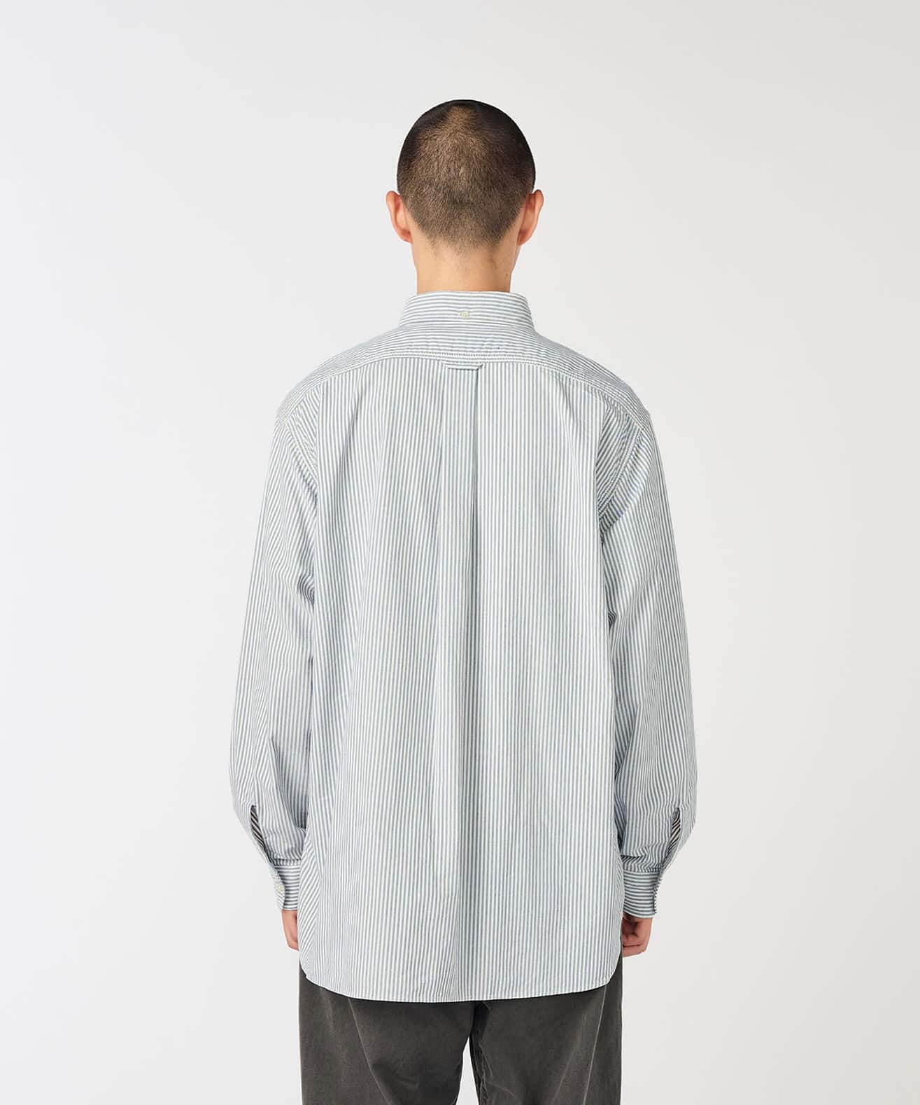 nanamica Button Down Stripe Wind Shirt Navyの画像