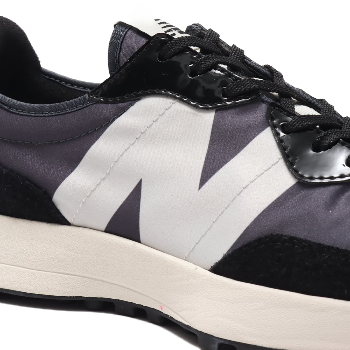 new balance WS327 SFC レディーススニーカー BLACK - レディース