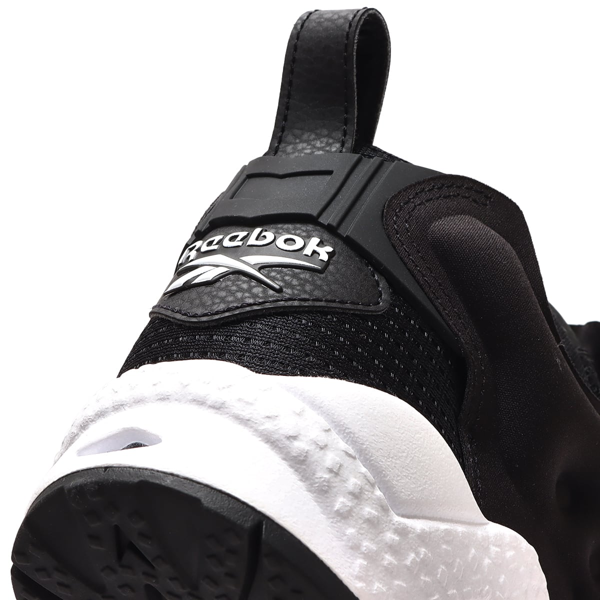 Reebok INSTAPUMP FURY 95 ｺｱﾌﾞﾗｯｸ 24SS-Iの画像
