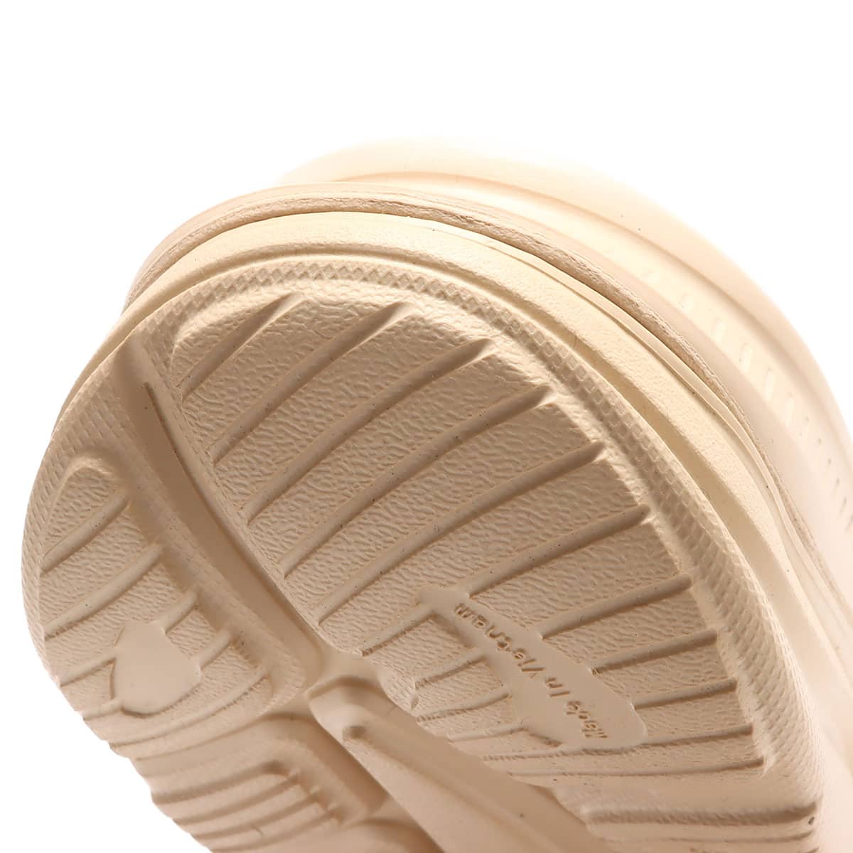 HOKA ORA RECOVERY SLIDE 3 SHIFTING SAND / SHIFTING SAND HOKA ORA RECOVERY SLIDE 3 SHIFTING SAND / SHIFTING SAND