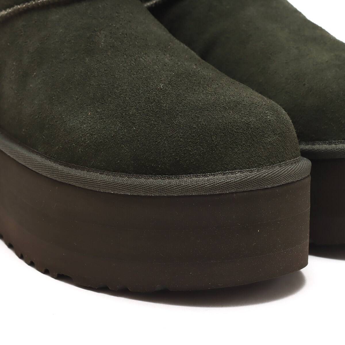 UGG W CLASSIC ULTRA MINI PLATFORM FOREST NIGHT 22FW-I
