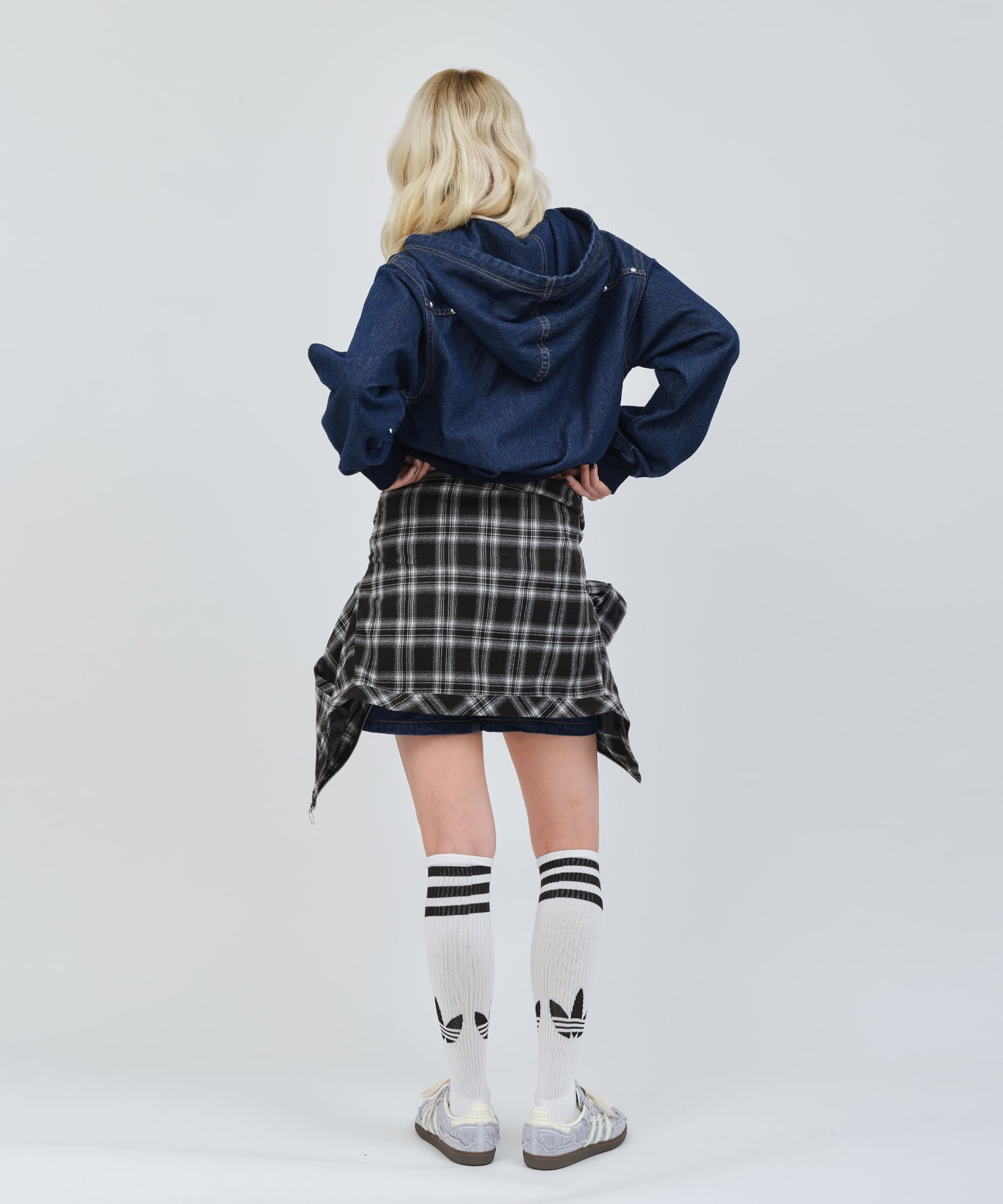 atmos pink Studs Denim Hoodie BLUEの画像