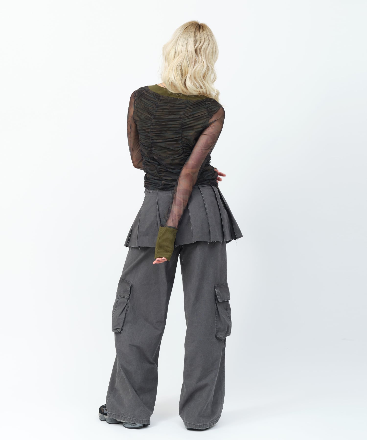 atmos pink Skirt Layered Pants CHARCOALの画像