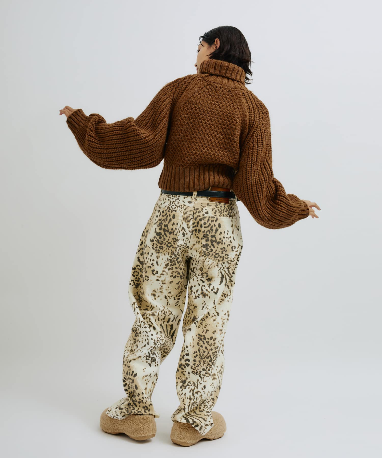 atmos pink Leopard All-Over Pants WHITEの画像