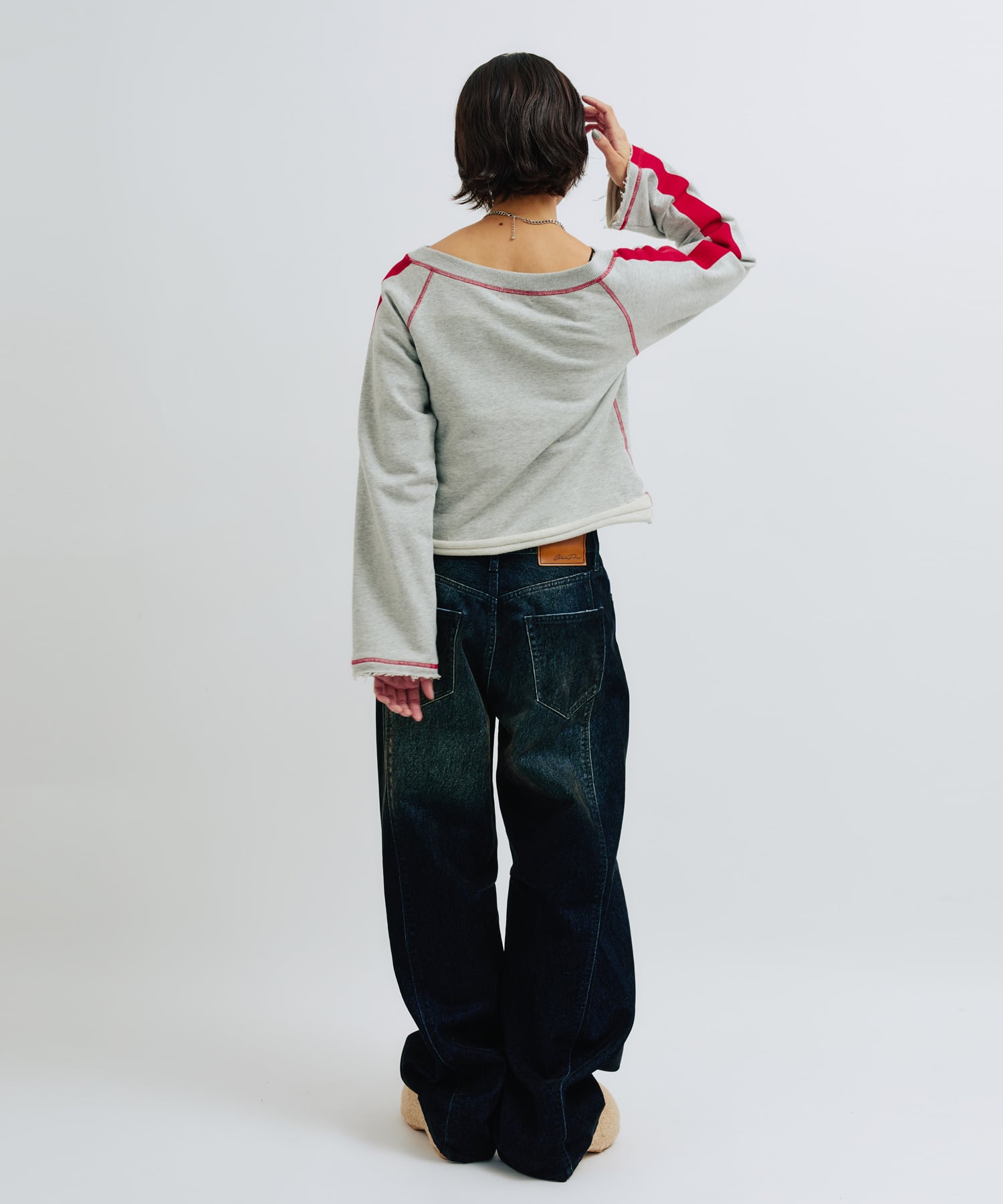 atmos pink Numbering Sweat Top GRAYの画像