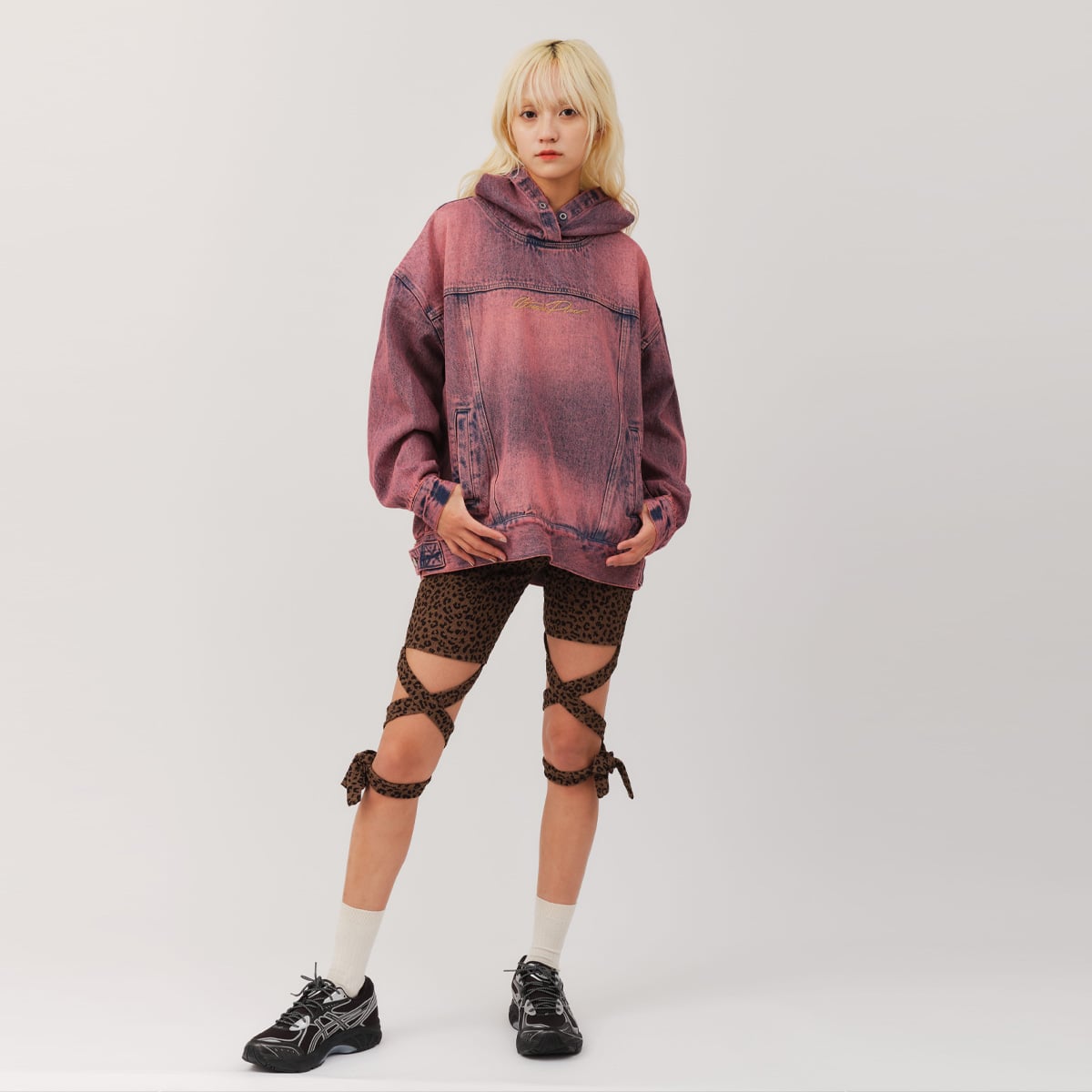 atmos pink Denim Hoodie PINKの画像