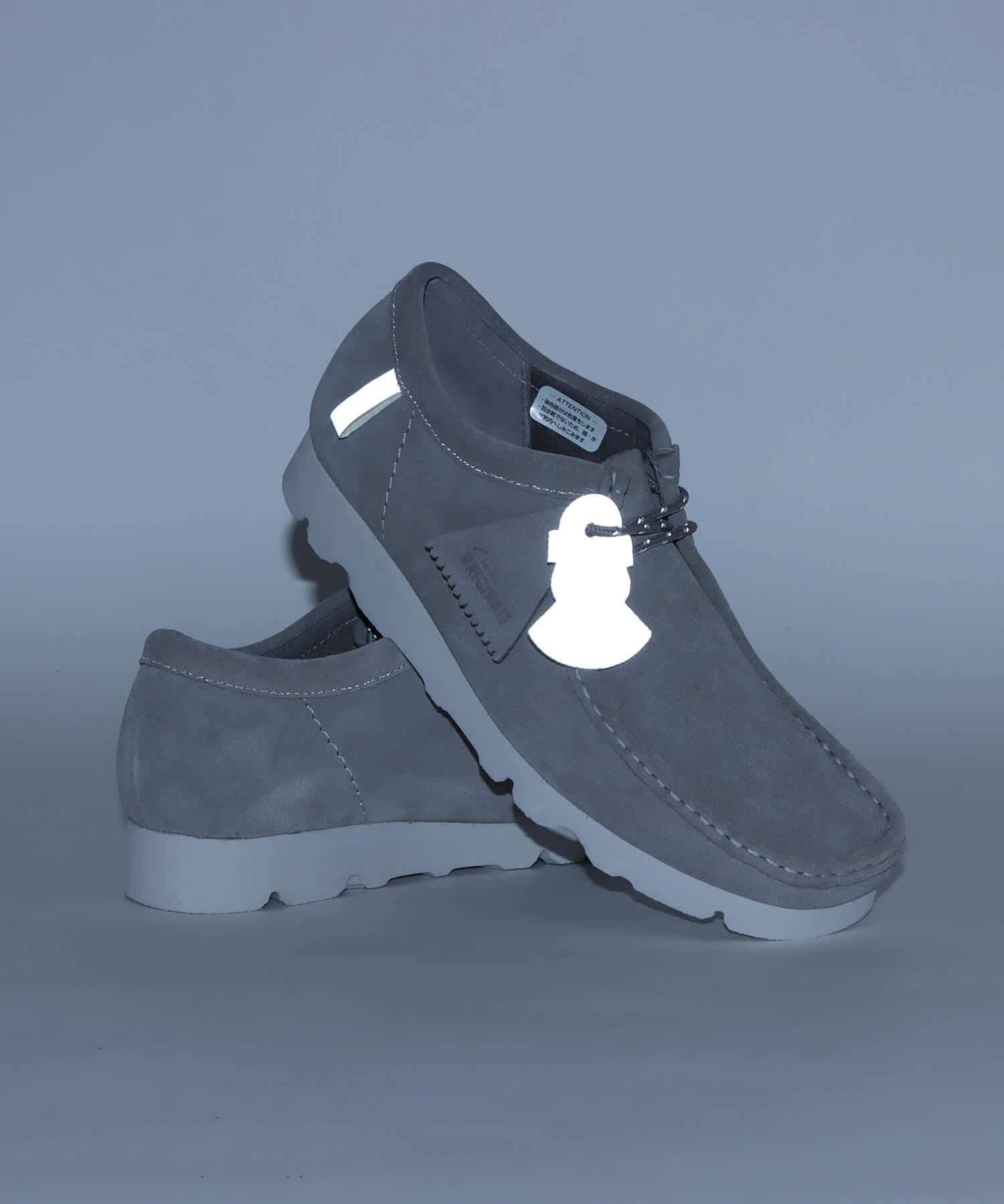 CLARKS Wallabee Grey Suedeの画像