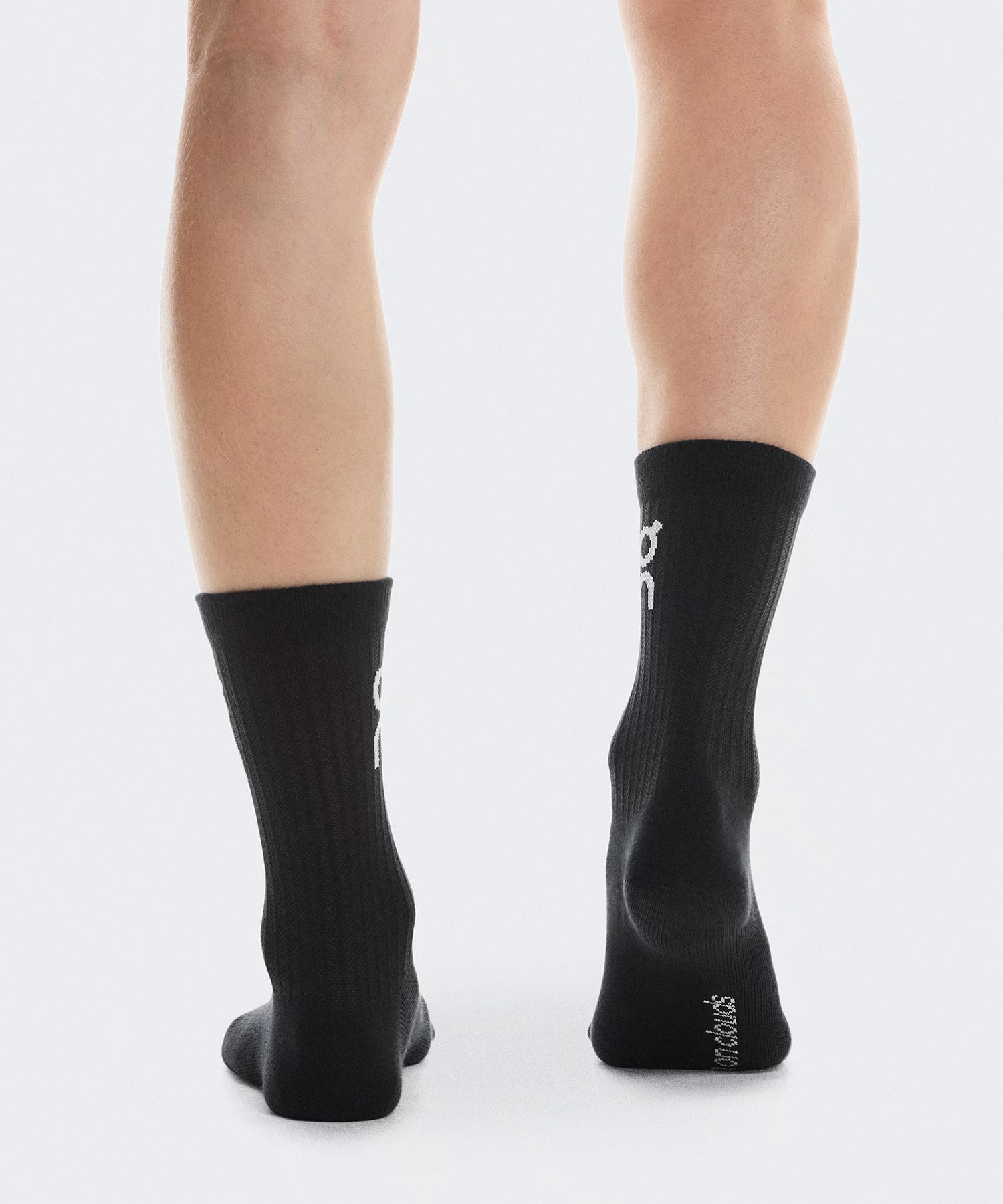 On LOGO SOCK HIGH 3P 1 U BLACKの画像