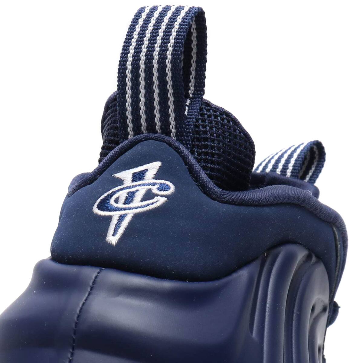 midnight navy foamposite 2019