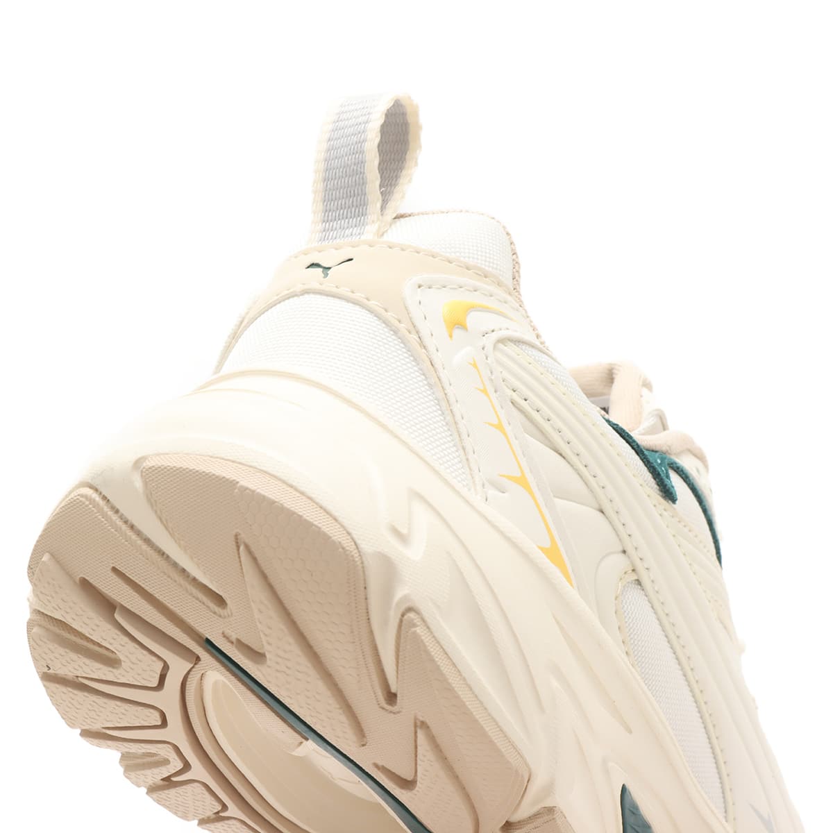 PUMA MORPHIC VARSITY WARM WHITEMA 23FA-I