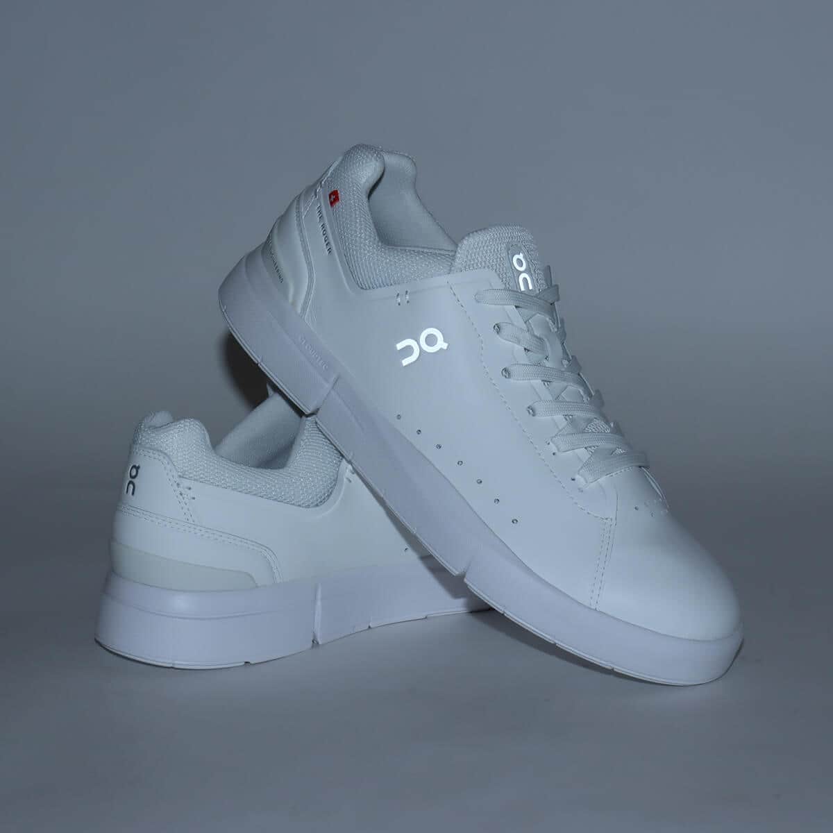 On THE ROGER Advantage 2 W White | Undyed（オン ザ ロジャー