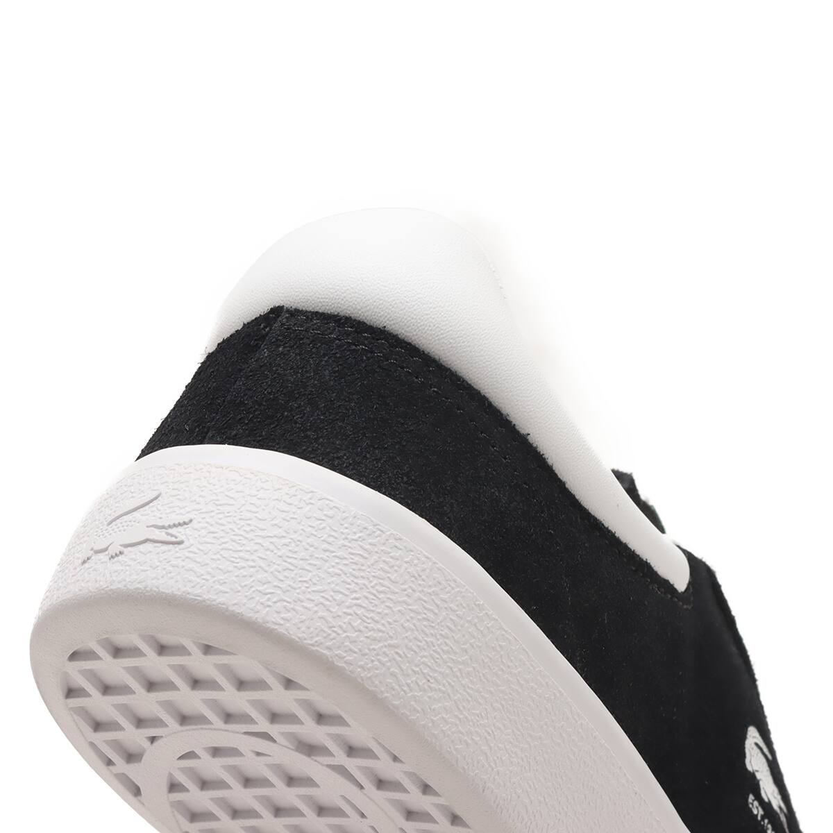 LACOSTE BASESHOT 223 1 SMA BLK/WHT 23FA-I