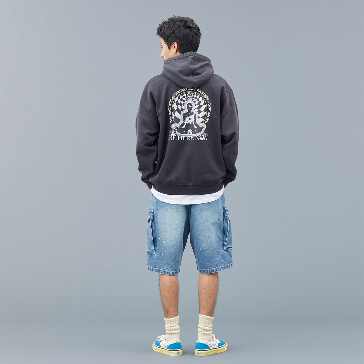 LIBERAIDERS BE HERE NOW HOODIE BLACK（リベレイダース ビー