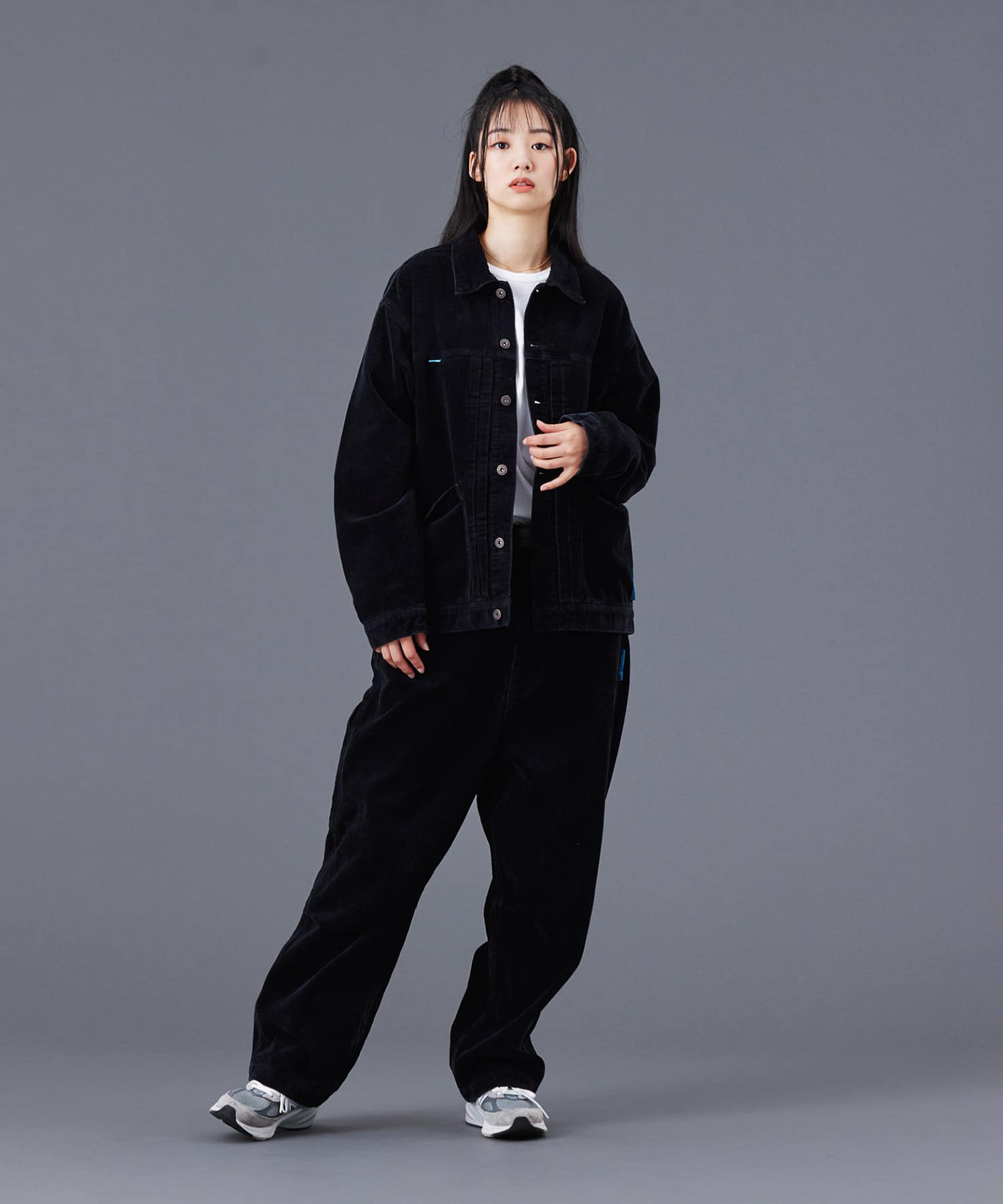 LIBERAIDERS GARMENT DYED CORDUROY JACKET BLACKの画像