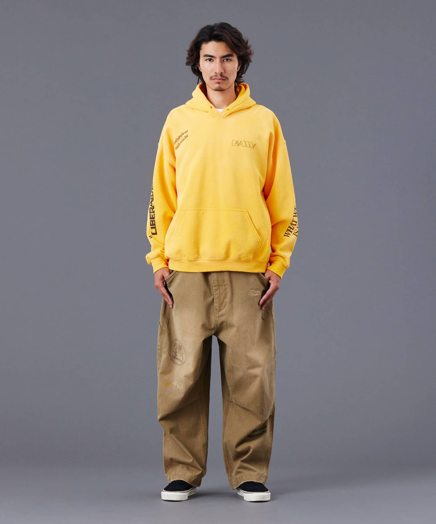 LIBERAIDERS HANDWRITING PRINT HOODIE YELLOWの画像