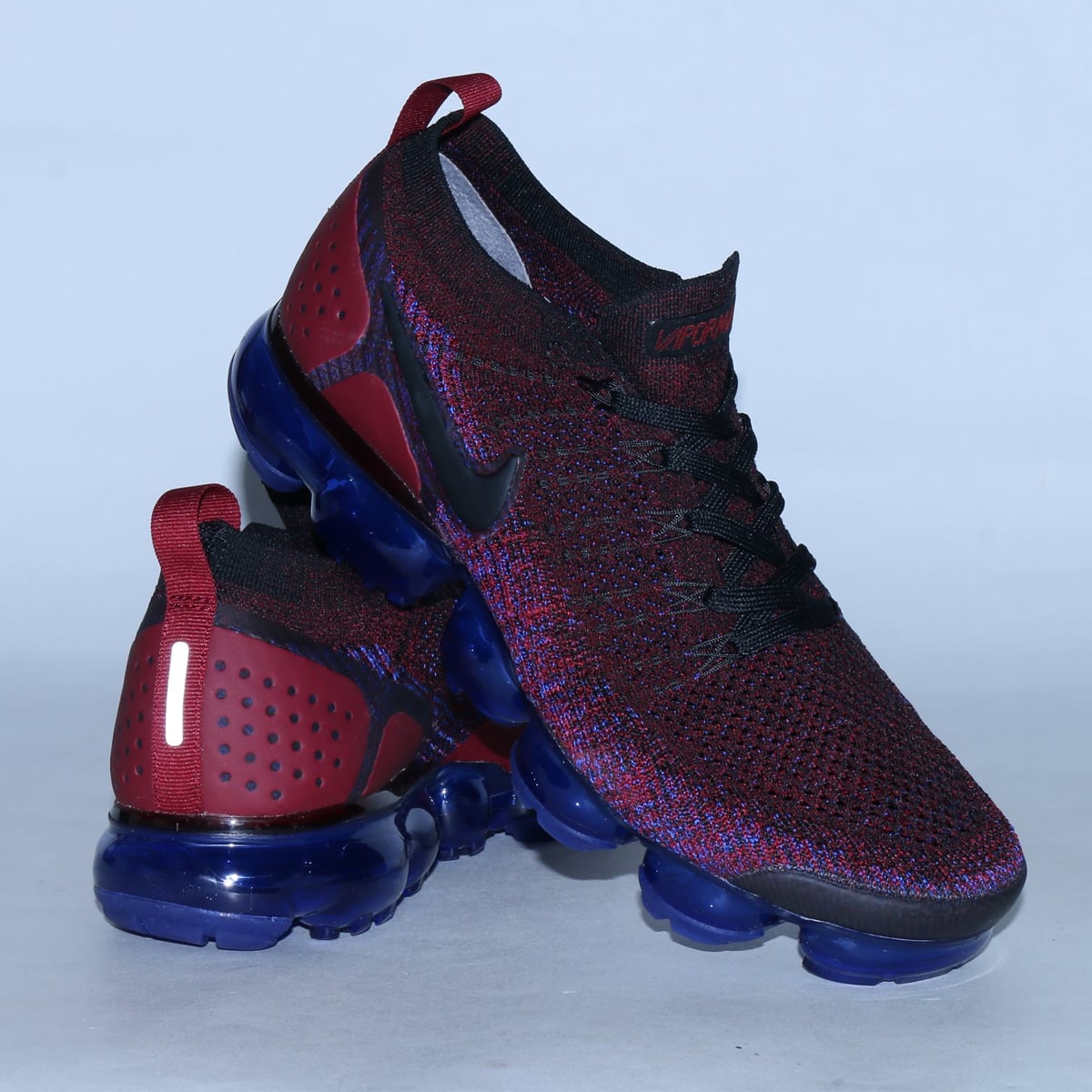 nike air vapormax flyknit 2 red and blue
