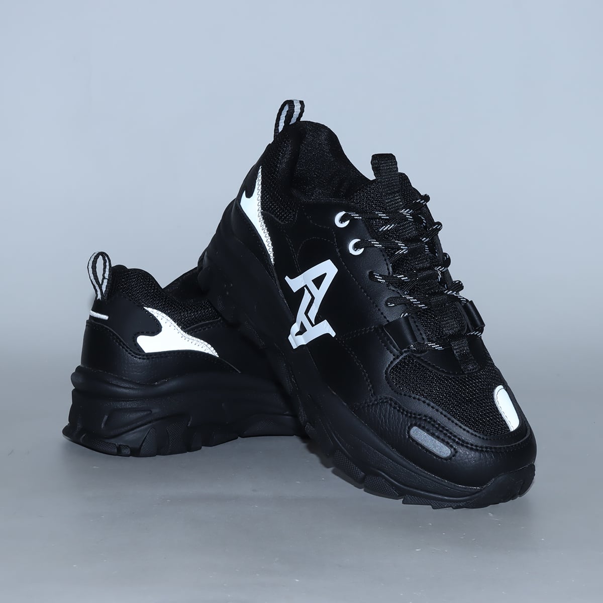 AKIII CLASSIC AKIII URBAN TRACKER SIGNITURE LOGO BLACK/WHITE 23FA-Iの画像
