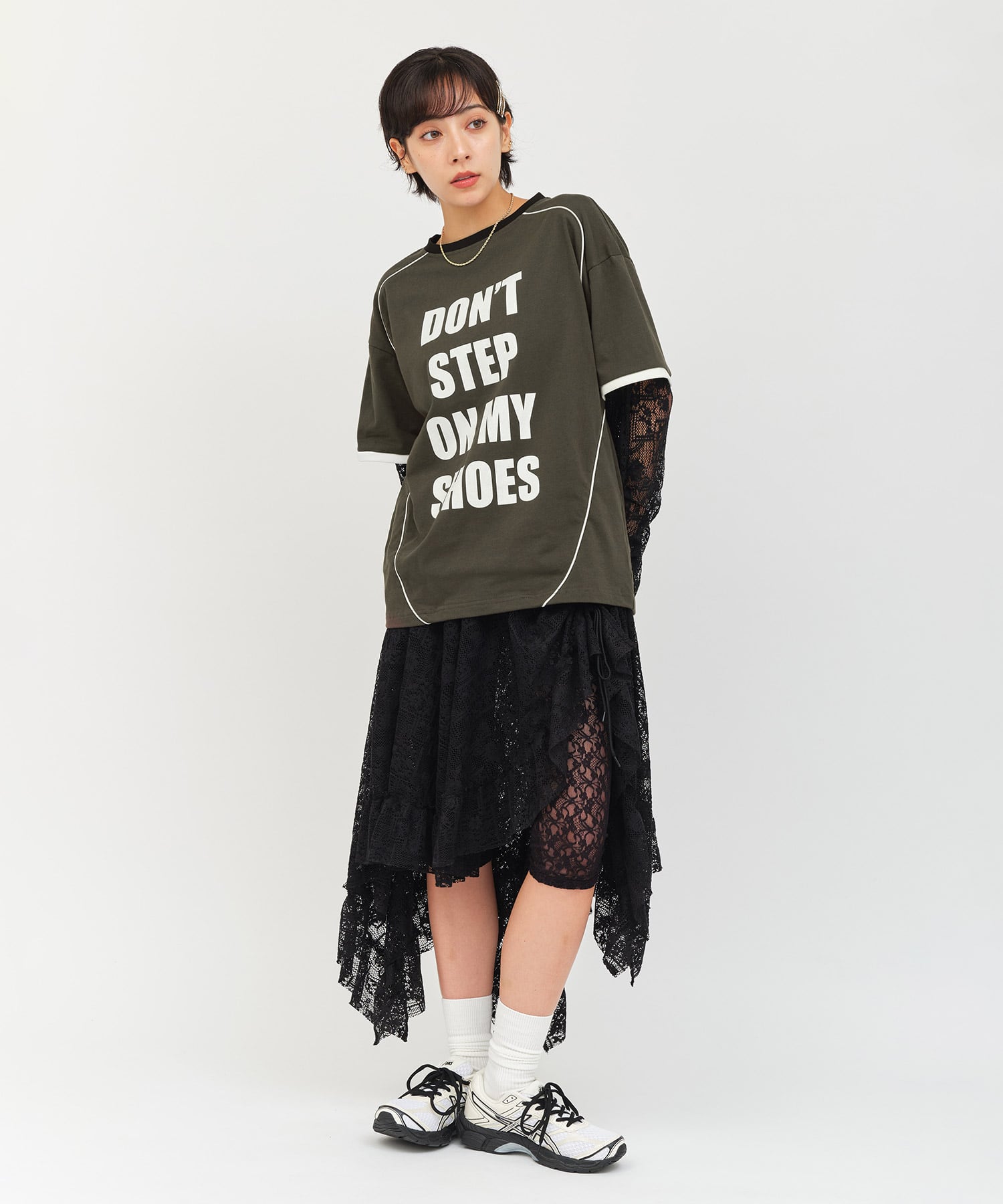 atmos pink Lace Asymmetry Skirt BLACKの画像