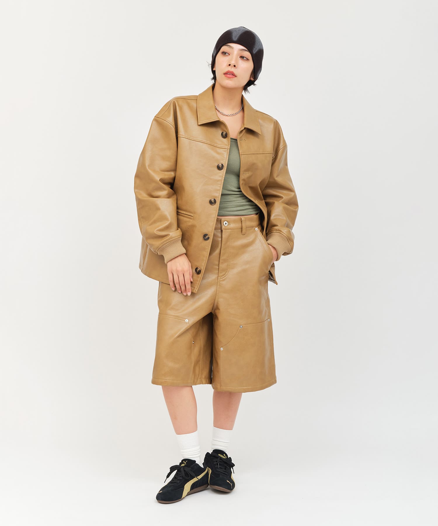 atmos pink Synthetic Leather Car Coat BEIGEの画像