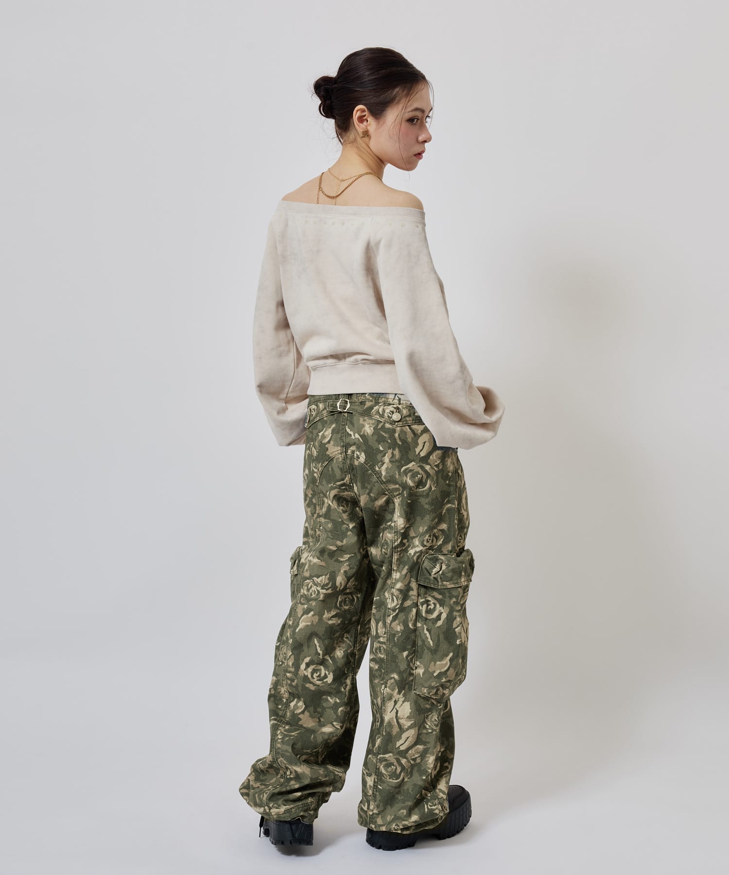 atmos pink Lace-up Sweat Top WHITEの画像